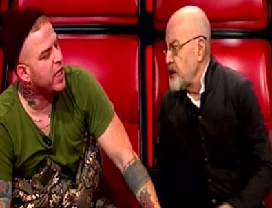 O Ses Türkiye'de Mazhar ve Gökhan arasında gergin anlar