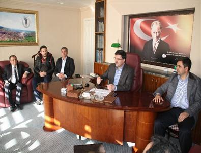 Ak Parti Yozgat Milletvekili Yusuf Başer Esnaf Odaları Birliğini Ziyaret Etti
