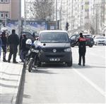 DİYARBAKIR EMNİYET MÜDÜRLÜĞÜ - Diyarbakır Polisi Vatandaşın Huzuru İçin Çalışmalarını Sıklaştırdı