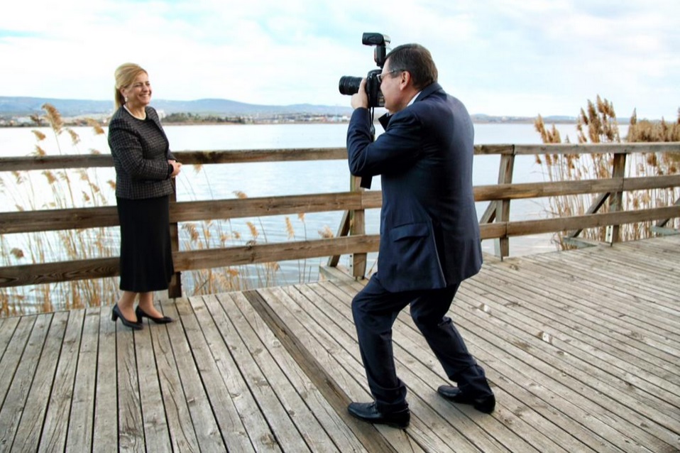 Melih Gökçek: Nevin Hanım siyaseti benden iyi yapar