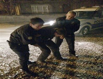 Bolu'da Alkol Komasına Giren Şahıs Polisi Alarma Geçirdi