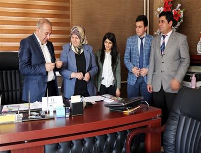 Gürpınar Belediyesi İkinci Kilim Atölyesini Hoşap’ta Açtı