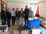 KURTKÖY - Kurtköy Spor’a Malzeme Yardımı Yapıldı