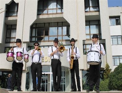 Salihli'nin Sesi Geldi