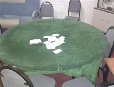 Uşak Polisi Kumarcılara Rest Çekti