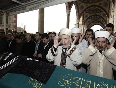 Bjk'li Genç Kaleci Son Yolculuğuna Formasıyla Uğurlandı