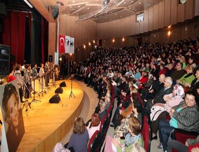 Cumhuriyetin Divası’na Vefa Gecesi