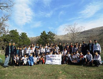 'Erdemli Bir Gençlik İçin El Ele” Projesi