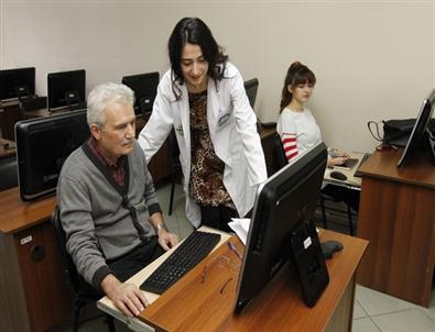 Kahveye Gitmek Yerine Gesmek’ten Bilgisayar Öğreniyor