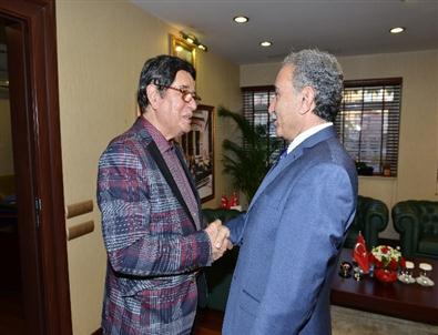 Erol Büyükburç'u Toprağı Çekmiş