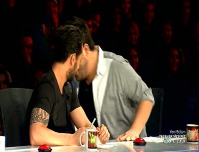 Şok! Orada neler oluyor?