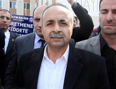 Öğretmenlerden Dayak Eylemi