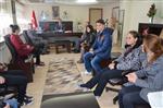Avrupa'dan Dönen Öğrenciler Kaymakam Güven'i Ziyaret Etti