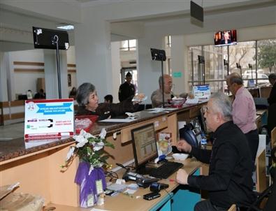 Efeler Belediyesi Vatandaşın Borçlarını Taksitlendirecek