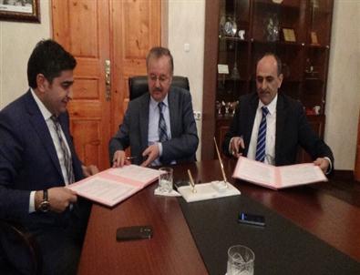 Karslı İşadamı 12 Derslik Okul Yaptıracak