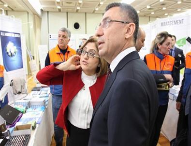 Başkan Şahin, Sendai’de Afad Standını Ziyaret Etti