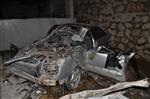 ADIL DEMIR - Osmancık'ta Uçan Otomobil Evin Çatısına Düştü
