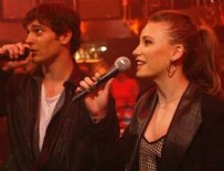 ÇAĞATAY ULUSOY - Serenay Sarıkaya ile Çağatay Ulusoy'un aşk oyunu