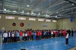 YAKıNCA - Badminton Grup Müsabakaları Başladı