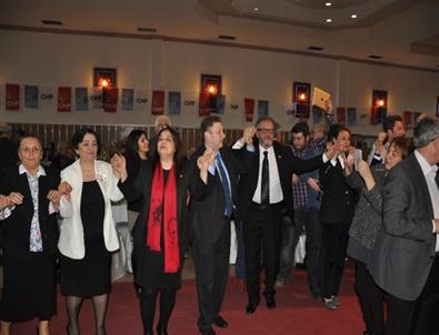 Chp’li Aday Adayları Tanıtım Gecesinde Bir Araya Geldi