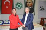 GÜREŞ TAKIMI - Kayseri Şeker Güreşçileri Şampiyonalardan Madalya İle Döndü