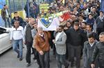 SAĞLIK MESLEK LİSESİ - Kazada Ölen Bucasporlu Futbolcu İçin Kulüp Binasında Tören Yapıldı