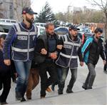 İHANET - 5 Çocuk Annesi Kadını Bıçaklayarak Öldüren Zanlı Adliyeye Sevk Edildi