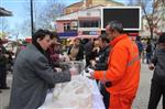 ÜLKÜCÜLER - Alaplı Ülkü Ocakları 200 Kişiye Ekmek ve Hoşaf Dağıttı