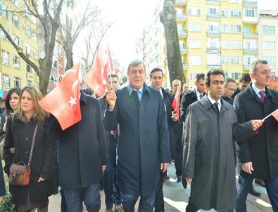 Kocaeli’de Binler Çanakkale İçin Yürüdü