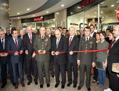 Barutçuoğlu Avm’de Şehitler İçin Resim Sergisi Açıldı