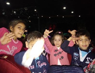 Çocukların Tiyatro Keyfi