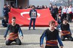 NEVRUZ KUTLAMALARI - Bütün Renkler Nevruzda Buluştu