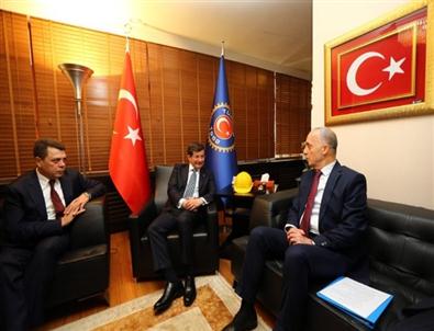 Başbakan Davutoğlu'ndan Kılıçdaroğlu'na 'İki Maaş İkramiye' Cevabı