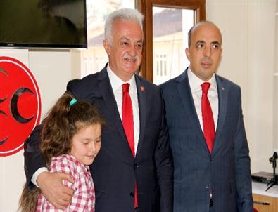 Hayati Hamzaoğlu, Milletvekili Aday Adaylığını Açıkladı