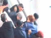 MEHMET ALİ SUSAM - Yine CHP yine yürüyen merdiven kazası