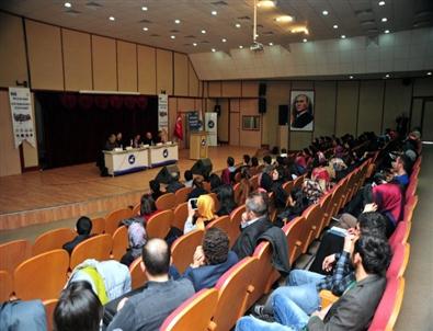 Yyü’de 'Ortak Yaşama Kültürü ve Felsefesi” Paneli