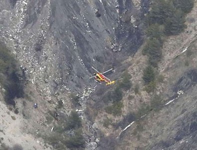 Uçak kazasında yardımcı pilot iddiası