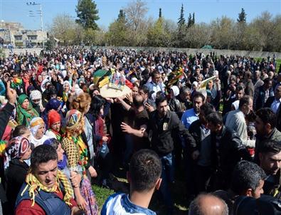 Ypj'li Leyla Doğan’ın Cenazesi Nusaybin'de Defnedildi