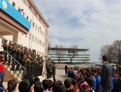 8. Kolordu Komutanlığı Bando Takımından Öğrencilere Konser