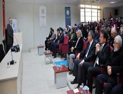 Müftü Akpınar Neü’lü Öğrencilerle Buluştu