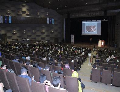 Şair, Yazar ve Psikiyatr Prof. Dr. Kemal Sayar Hkü’de