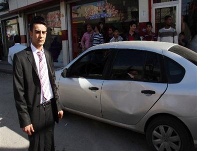 Uçan Tekme İle Kuryeyi Gasp Ettiler Polisten Kaçamadılar