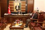 SAKARYA VALİSİ - Aday Adayı Gündoğdu, Vali Coş’u Makamında Ziyaret Etti