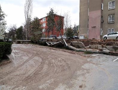 Gayret Sakinlerinin İmdadına Yenimahalle Belediyesi Yetişti