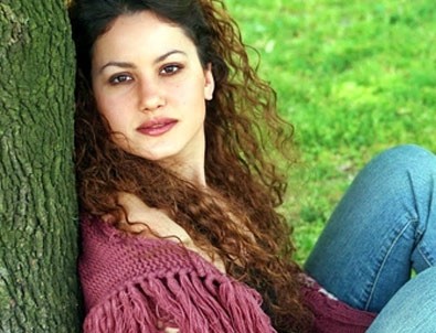 Yıldız Asyalı: Mustafa Erdoğan ile büyük aşk yaşıyoruz...