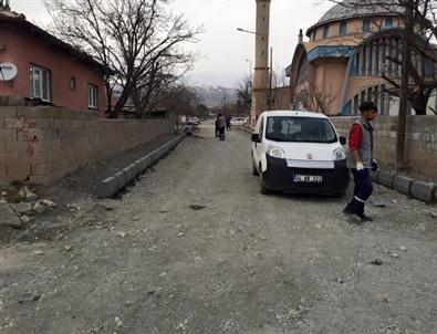 Asfalt Çalışmaları Devam Ediyor