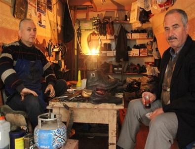 Aydın’da Elektrikler Geldi Hayat Normale Döndü