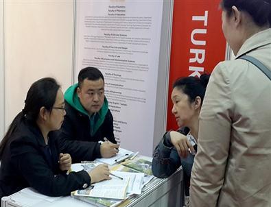 İnönü Üniversitesi Çin’deki Eğitim Fuarına Katıldı