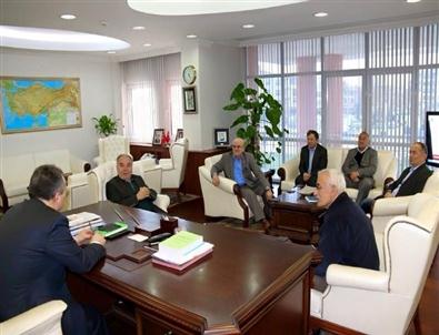 Tavuk ve Yumurta Üreticileri Vali Fidan’ı Ziyaret Etti