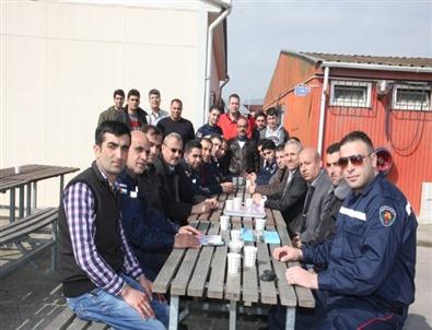 Büyükşehir İtfaiyesi Filistinli İtfaiyecileri Eğitiyor